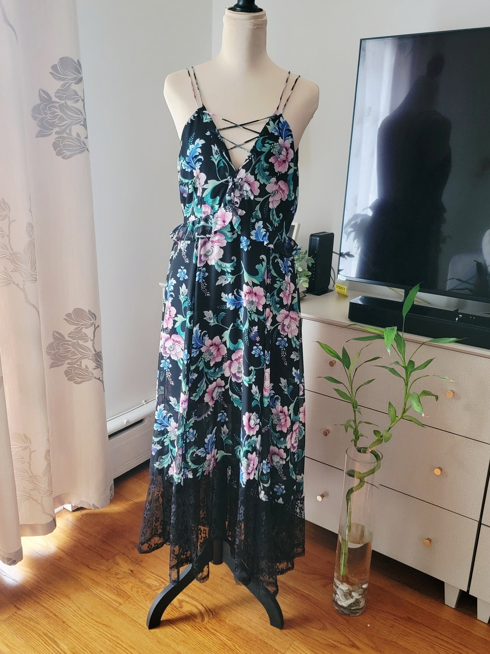 Express Floral Lace Up Open Back Maxi Dress - Size 8 Petite
